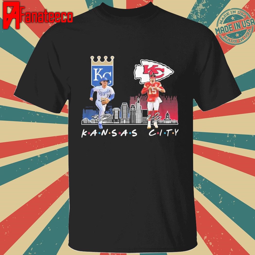 Kansas City Royals Baseball Kansas City Chiefs Football The Friends The Proud signatures T-Shirt