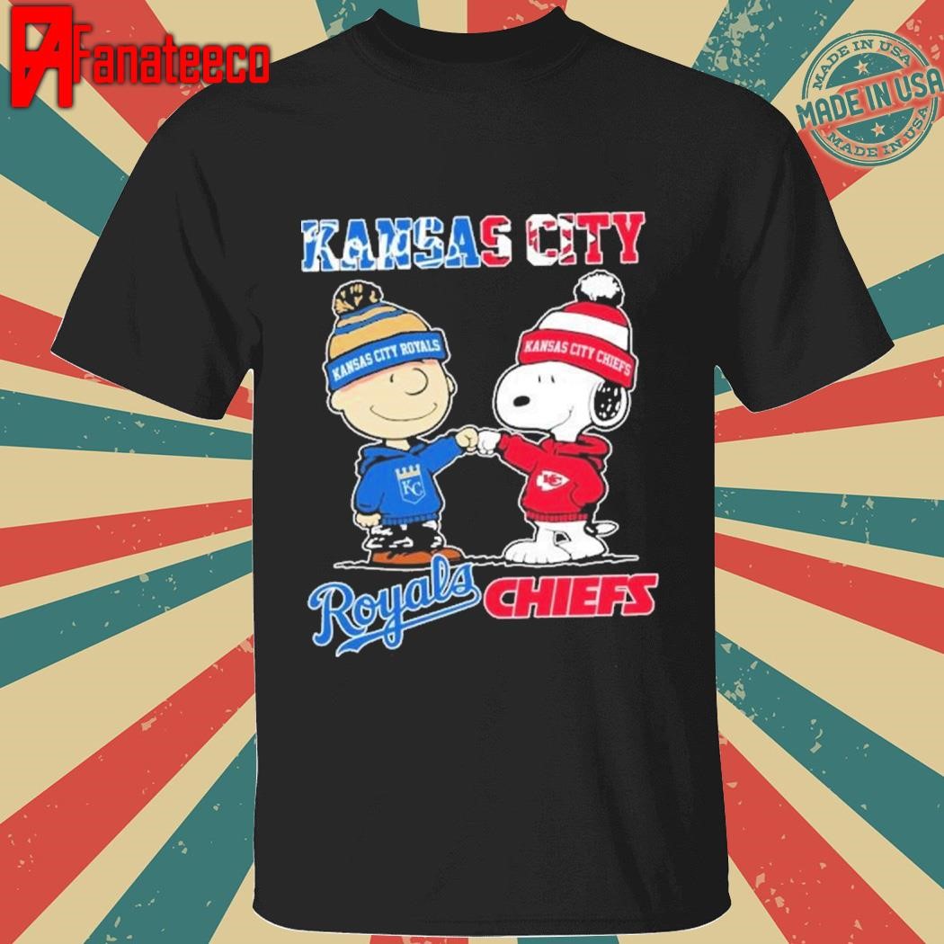 Peanuts Snoopy And Charlie Brown Kansas City Chiefs X Kansas City Royals Shirt Hoodie